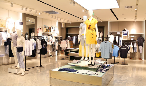 米兰时装周——安普里奥·阿玛尼品牌时装秀(3)